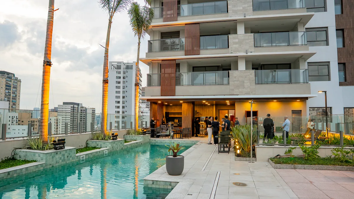 Oportunidade Única em Moema, Apartamento Amplo e Exclusivo